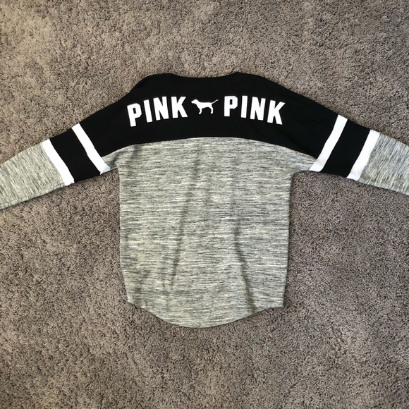 PINK Sweatshirt - Picture 4 of 6